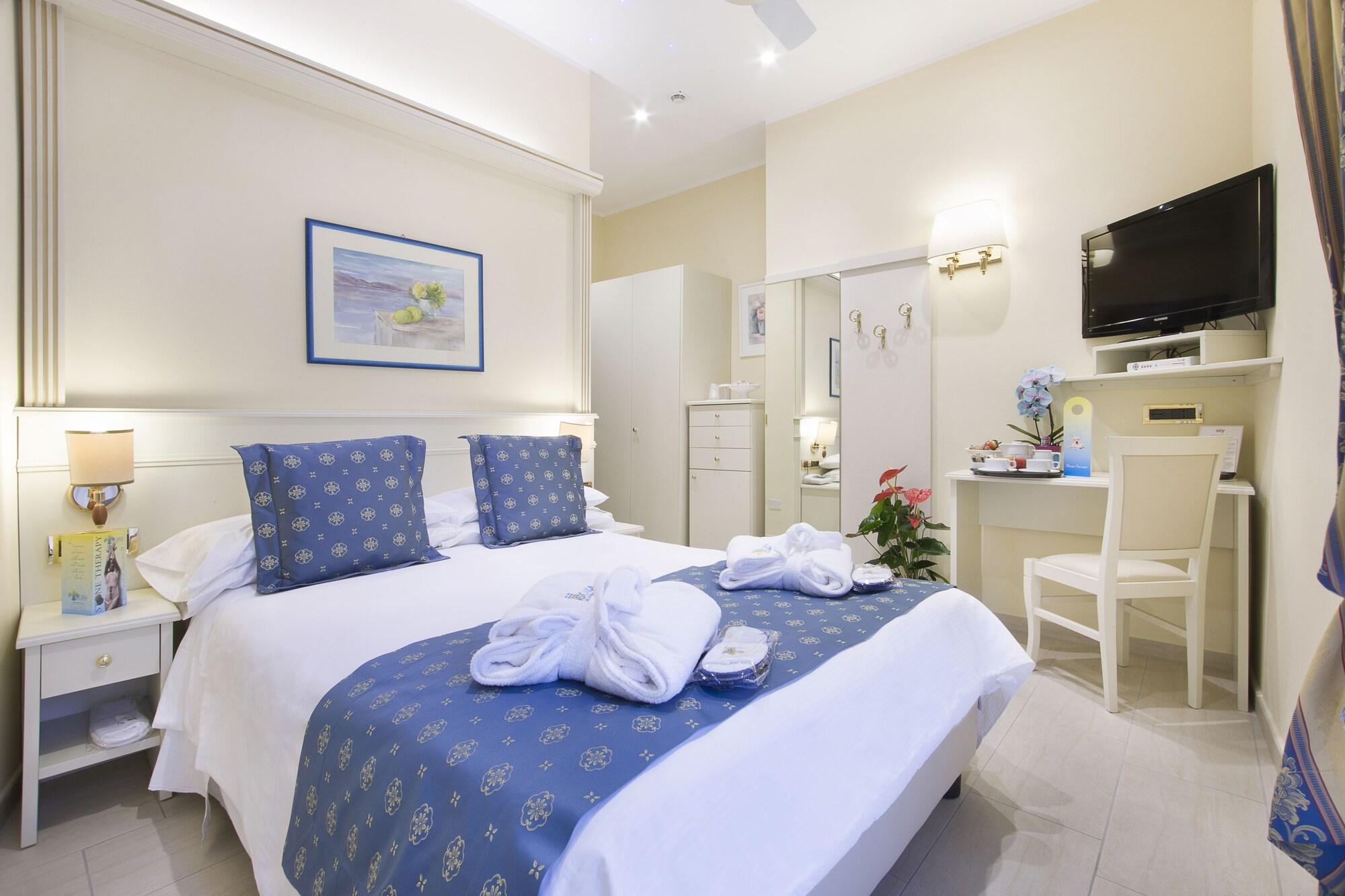 Hotel Ristorante Toscana 阿拉西奥 外观 照片